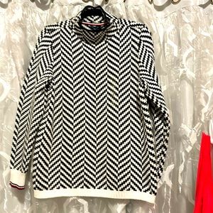 Women’s qrt. turtle neck